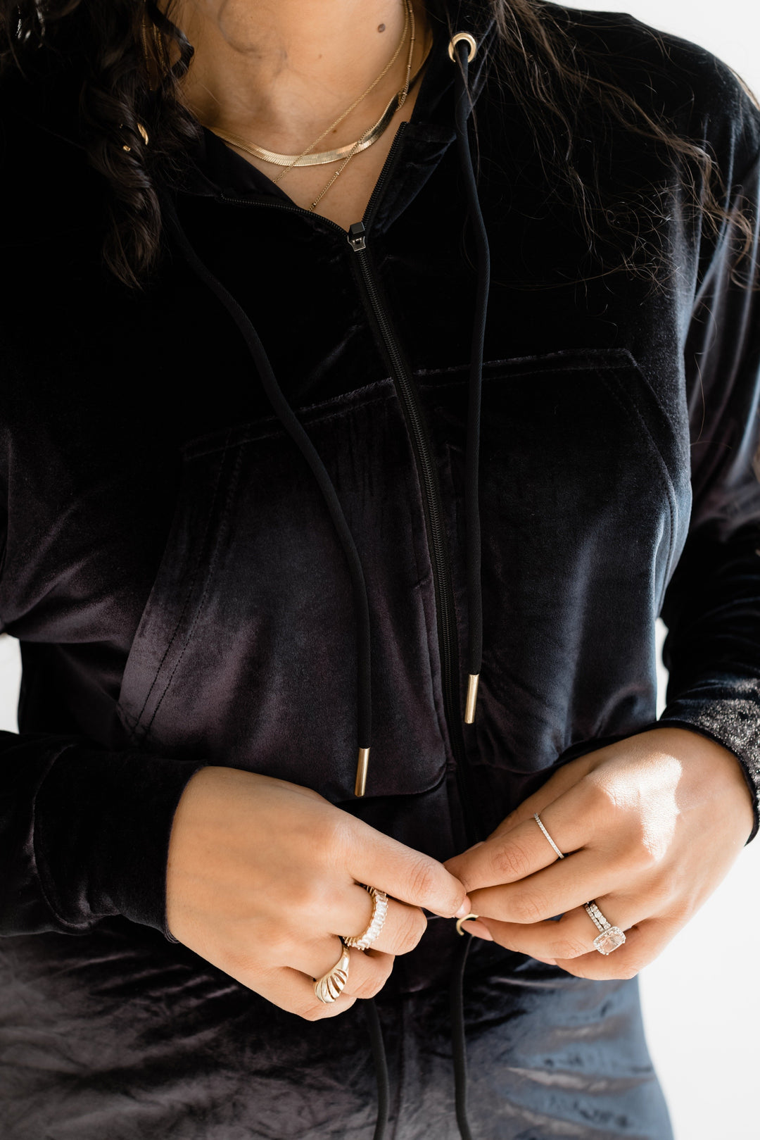 Velour Cropped Zip-Up - Onyx | Levavi